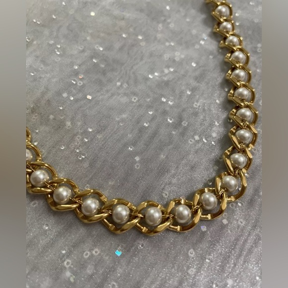 Vintage Napier Signed Single Strand Faux Pearl Woven Gold Tone Necklace - Picture 4 of 5